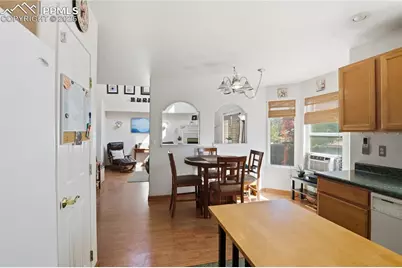 6945 Battle Mountain Road, Colorado Springs, CO 80922 - Photo 10