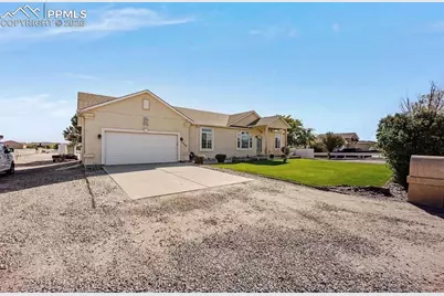 1036 S Los Charros Drive, Pueblo, CO 81007 - Photo 2
