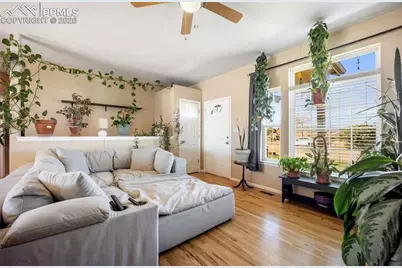 1036 S Los Charros Drive, Pueblo, CO 81007 - Photo 4