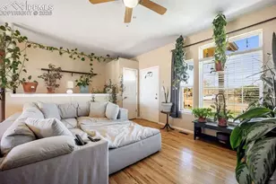 1036 S Los Charros Dr, Pueblo, CO 81007 - Photo 4