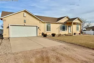 1036 S Los Charros Dr, Pueblo, CO 81007 - Photo 1