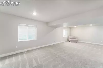 5228 Roundhouse Drive, Colorado Springs, CO 80925 - Photo 28