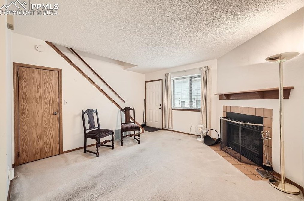 1267 Soaring Eagle Dr, Colorado Springs, CO 80915-3174