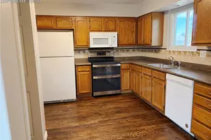 7470 Dove Creek Cir, Colorado Springs, CO 80911 - Photo 8