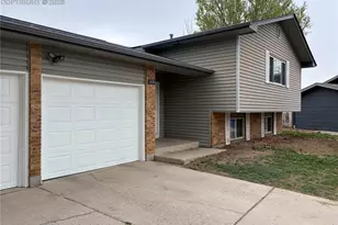 7470 Dove Creek Cir, Colorado Springs, CO 80911 - Photo 1