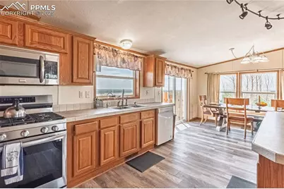 21495 La Piedra Point, Fountain, CO 80817 - Photo 6