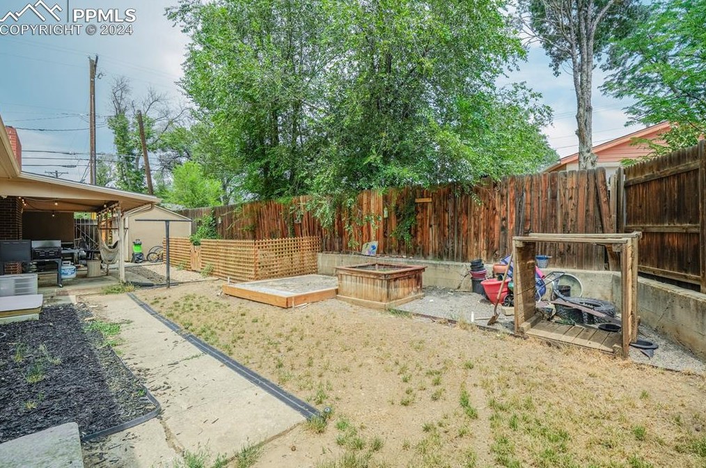 1530 Boulder St, Colorado Springs CO  80903-3123 exterior