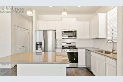 6121 Alpine Ridge Drive, Colorado Springs, CO 80925 - Photo 10