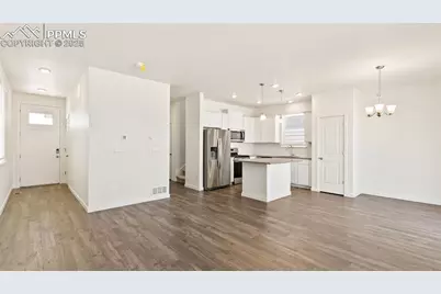 6121 Alpine Ridge Drive, Colorado Springs, CO 80925 - Photo 2