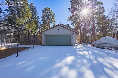 315 E Gunnison Avenue, Woodland Park, CO 80863 - Photo 2