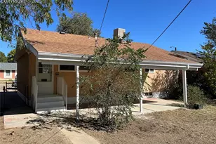 72 Hanson Ln, Pueblo, CO 81001 - Photo 2