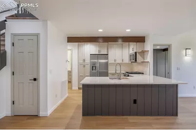 3870 Camels Ridge Lane, Colorado Springs, CO 80904 - Photo 8