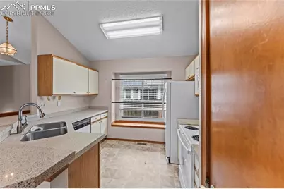 8643 Chancellor Drive, Colorado Springs, CO 80920 - Photo 10