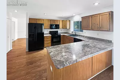 8634 Alpine Valley Drive, Colorado Springs, CO 80920 - Photo 2