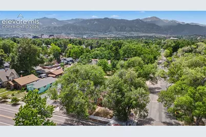732 N Hancock Avenue, Colorado Springs, CO 80903 - Photo 4