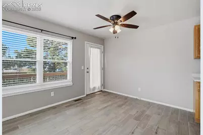 3147 Hearthridge Circle, Colorado Springs, CO 80918 - Photo 6