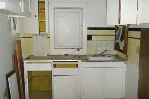 626 W Adams Ave, Pueblo, CO 81004 - Photo 6