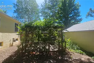 1347 N Prospect St, Colorado Springs, CO 80903 - Photo 40