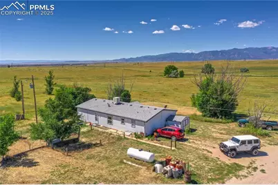 3955 S Meridian Road, Colorado Springs, CO 80929 - Photo 2