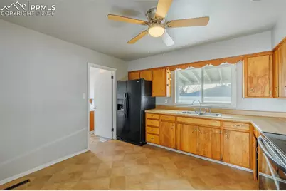 502 Rosemont Drive, Colorado Springs, CO 80911 - Photo 8