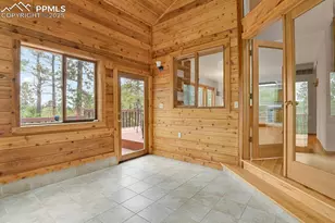 991 Kings Crown Rd, Woodland Park, CO 80863 - Photo 8