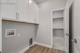 4585 Peak Crst Vw, Colorado Springs, CO 80918 - Photo 22