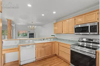 84 Luxury Lane, Colorado Springs, CO 80921 - Photo 8