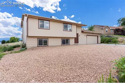 817 S Aguilar Lane, Pueblo, CO 81007 - Photo 2