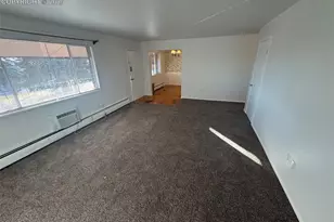 434 Valley Hi Cir, Colorado Springs, CO 80910 - Photo 4