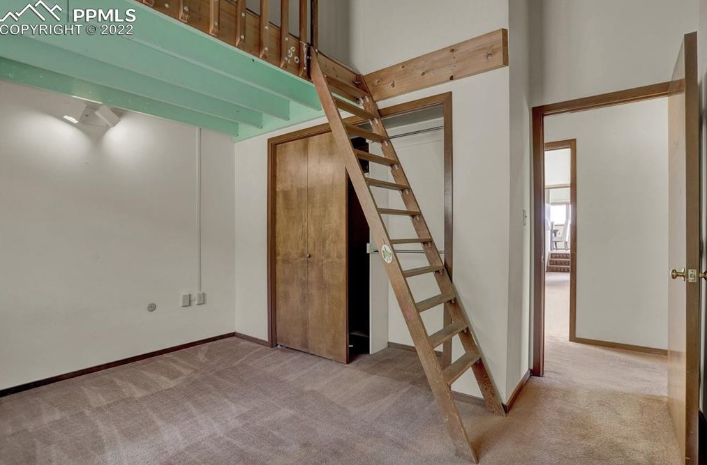 1610 Gold Camp Rd, Colorado Springs CO 80906-5817 exterior