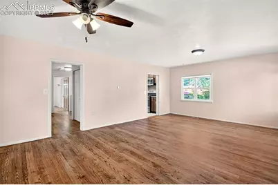 107 Oak Place, Manitou Springs, CO 80829 - Photo 6