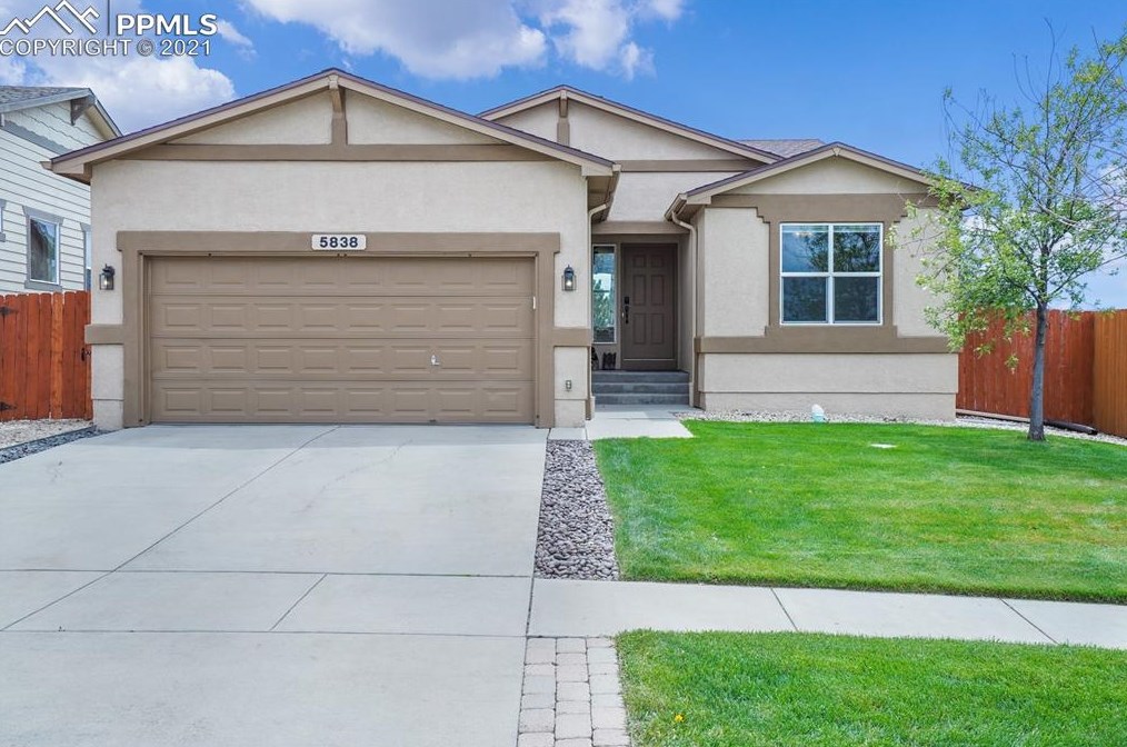 5838 Cumbre Vista Way, Colorado Springs, CO 80924-6000