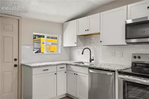 22 W Mill St, Colorado Springs, CO 80903 - Photo 12