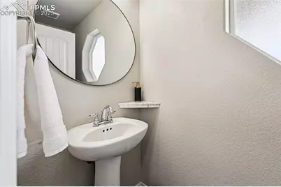 13329 Park Meadows Drive, Peyton, CO 80831 - Photo 16