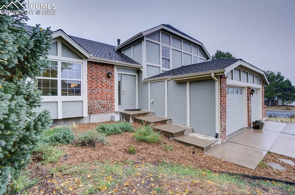 510 Anaconda Dr, Colorado Springs, CO 80919-1603