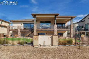 2716 Cathedral Rock Vw, Colorado Springs, CO 80904 - Photo 4