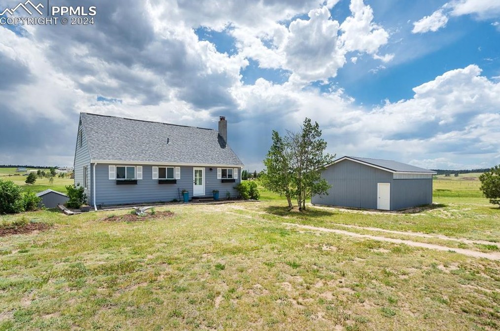 12285 Old Barn Rd, Black Forest, CO 80106