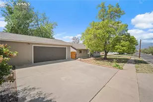 2633 E Bijou St, Colorado Springs, CO 80909 - Photo 6