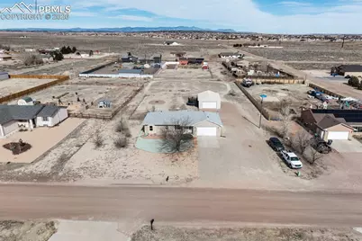 965 N Cimarron Drive, Pueblo, CO 81007 - Photo 36