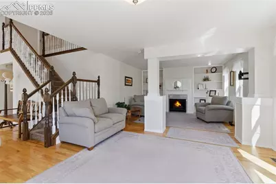 6125 Spurwood Drive, Colorado Springs, CO 80918 - Photo 8