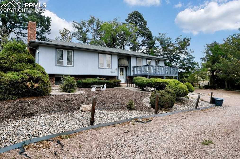 5010 Brady Rd, Colorado Springs, CO 80915-1106