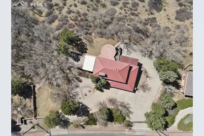 2240 Mesa Road, Colorado Springs, CO 80904 - Photo 44