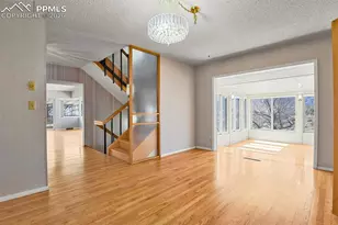 2240 Mesa Rd, Colorado Springs, CO 80904 - Photo 6