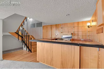 2240 Mesa Road, Colorado Springs, CO 80904 - Photo 28