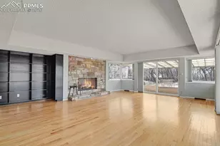 2240 Mesa Rd, Colorado Springs, CO 80904 - Photo 16