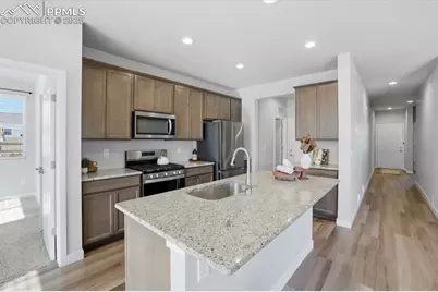 4034 Ryedale Way, Colorado Springs, CO 80922 - Photo 10