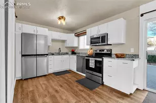 2010 Shawnee Dr, Colorado Springs, CO 80915 - Photo 12