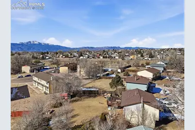 2020 Poteae Circle, Colorado Springs, CO 80915 - Photo 26