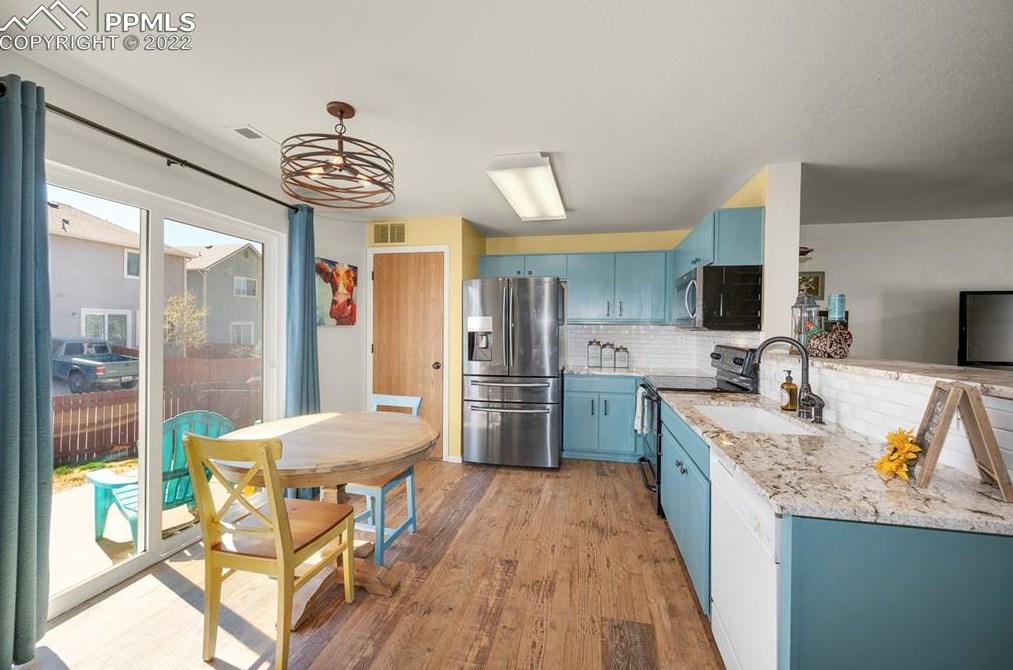 6191 Rockville Dr, Colorado Springs, CO 80923-3807