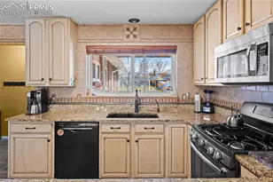 44 N Dartmouth St, Colorado Springs, CO 80911 - Photo 6